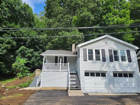 houses for rent alburtis pa|zillow rental.